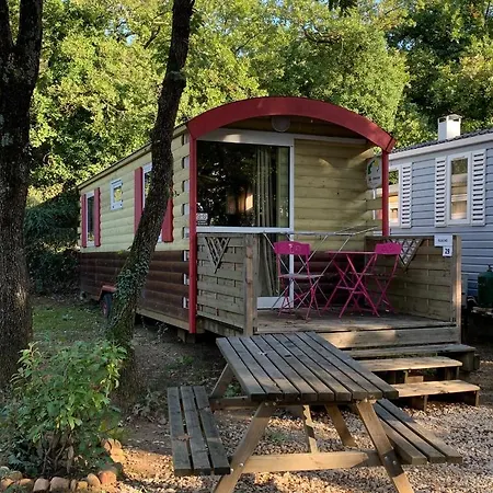 La Montagne Campsite Sorgues